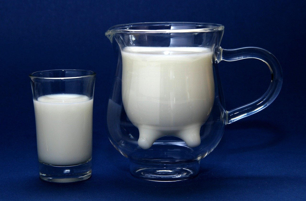 Lait de vache et enfant à partir de quel âge ? Mamans Pratiques
